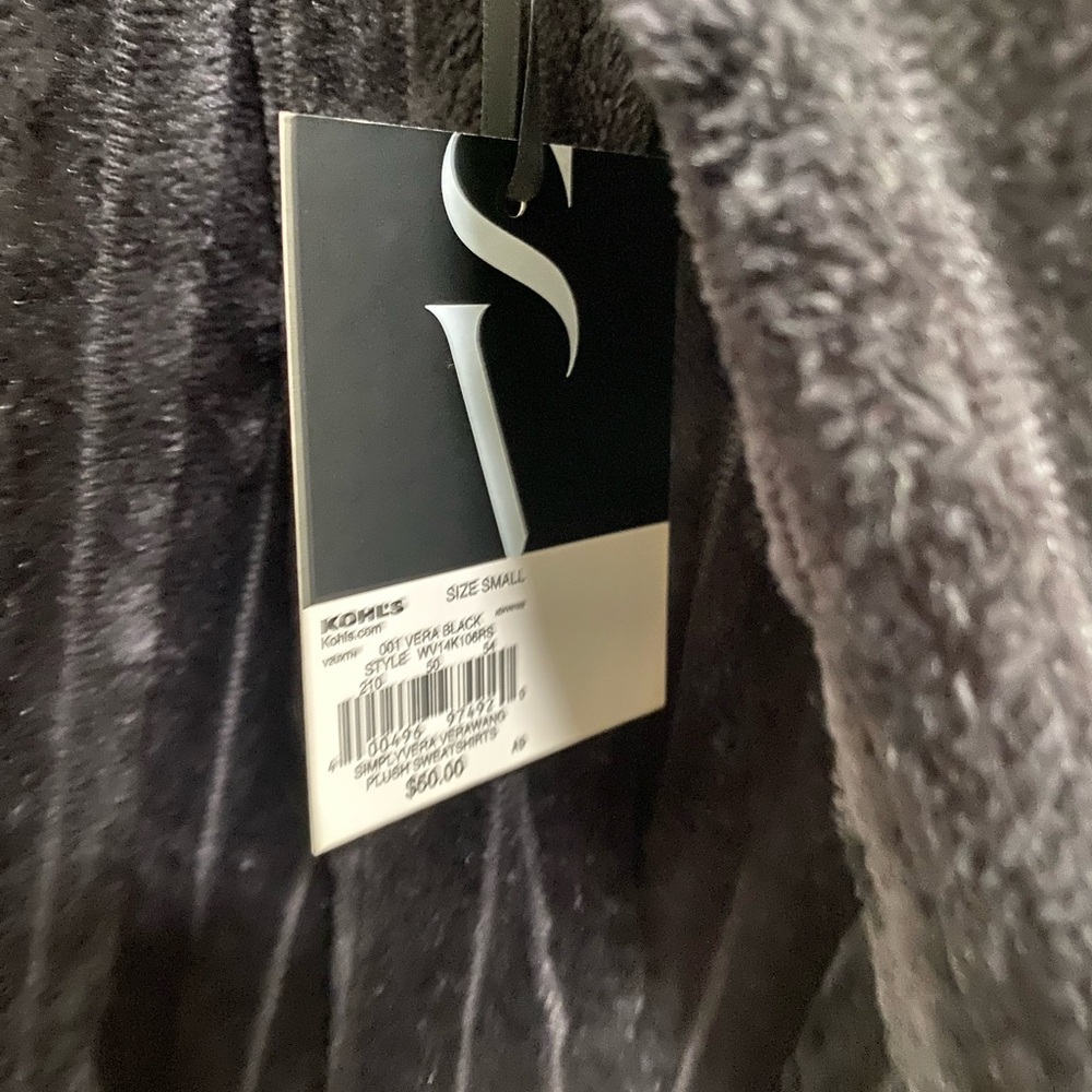 Simply Vera by Vera Wang Black Soft Plush Sweater Size Small - Picture 4 of 6
